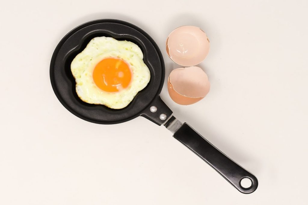 Eggs Health Benefits, Nutritional fact, and Daily Consumption.